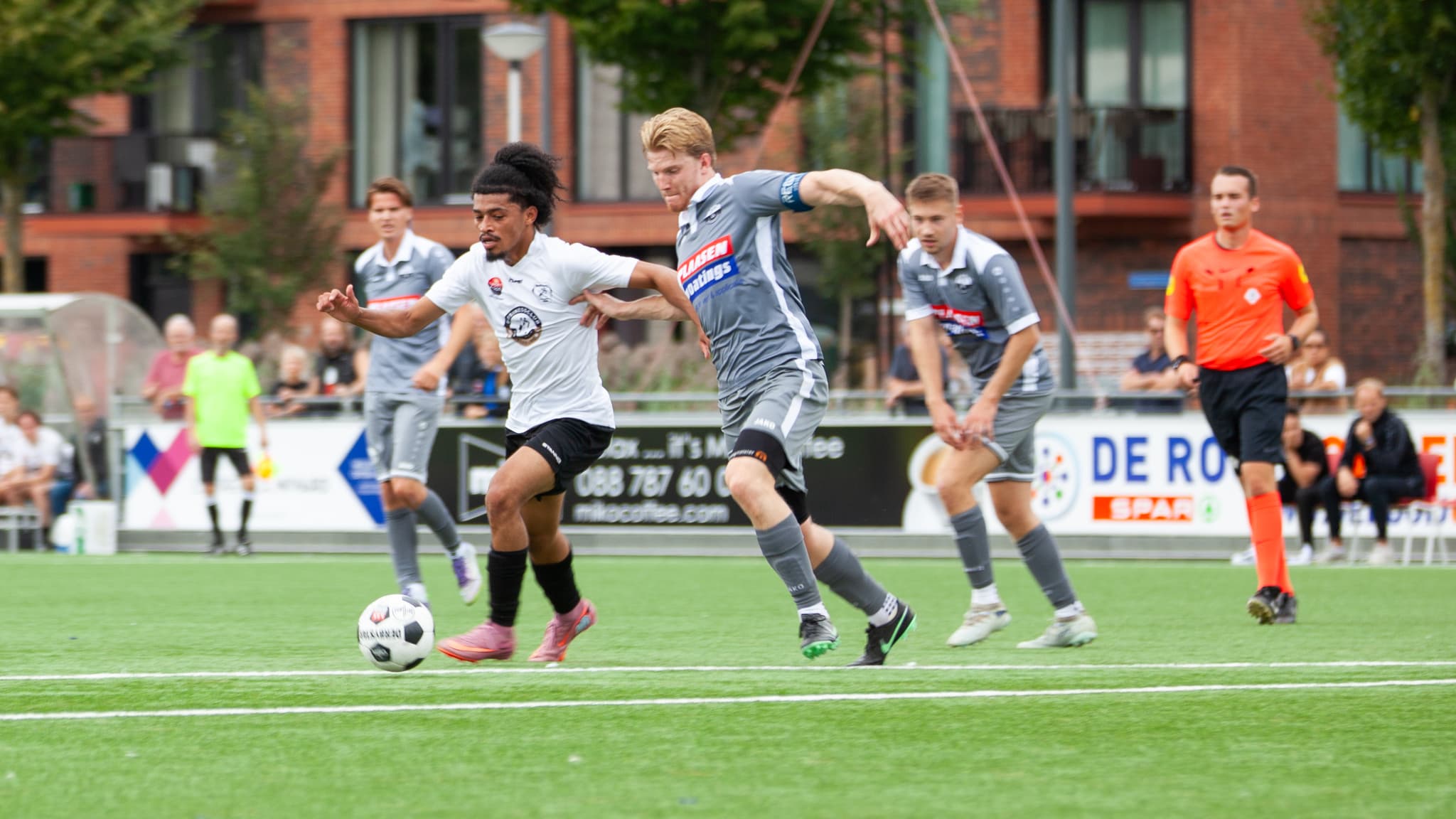 Meerburg 1 en 2 en O23-1 klaar voor de competitie